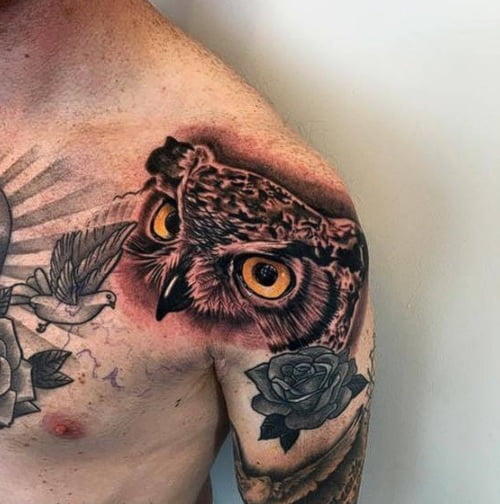 Tatuajes en el hombro: animales